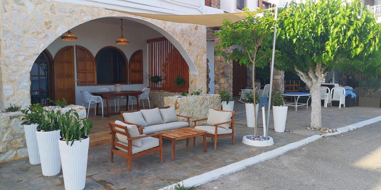 Relax Seaside House By Living In Blue Villa CCharaki Buitenkant foto