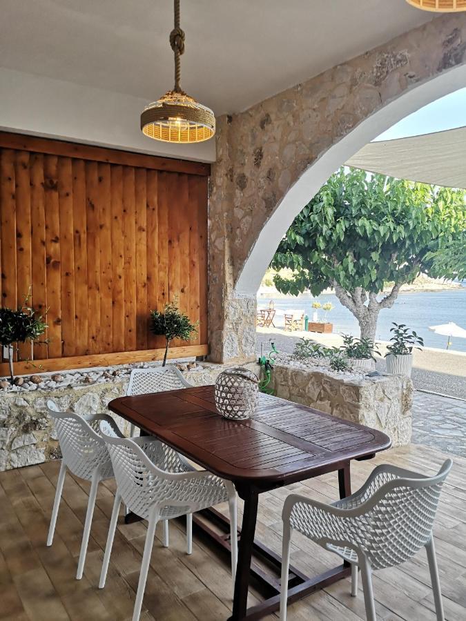 Relax Seaside House By Living In Blue Villa CCharaki Buitenkant foto