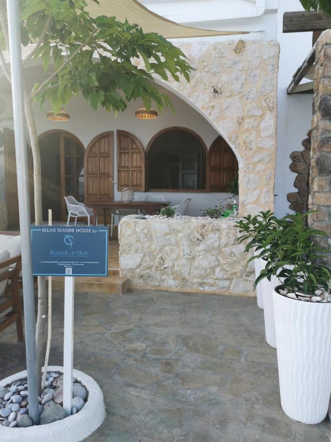 Relax Seaside House By Living In Blue Villa CCharaki Buitenkant foto